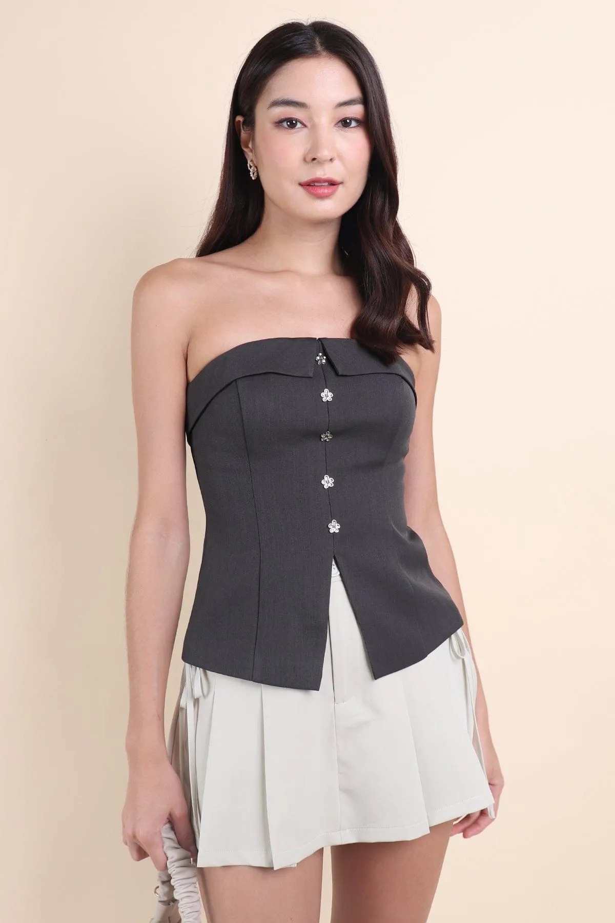 BAILEY FLAP TUBE TOP IN GUN BLACK