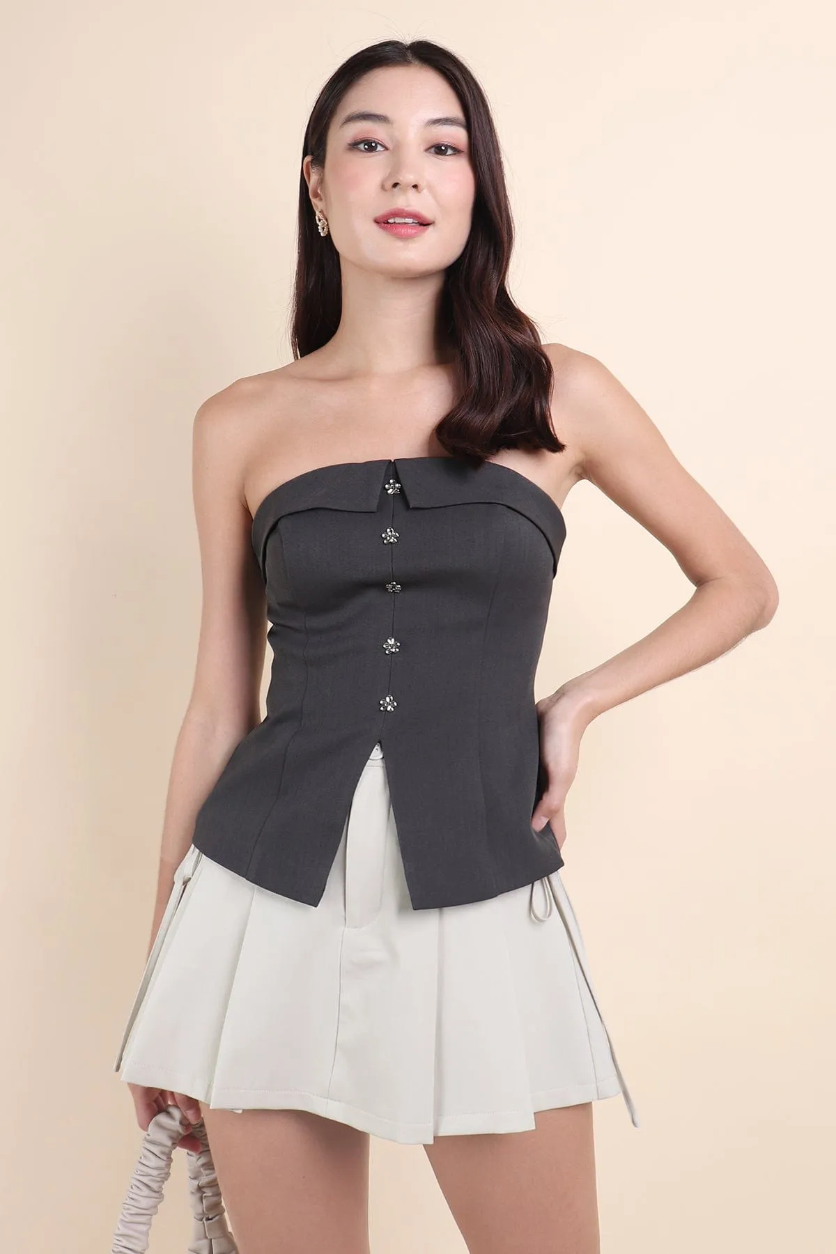 BAILEY FLAP TUBE TOP IN GUN BLACK