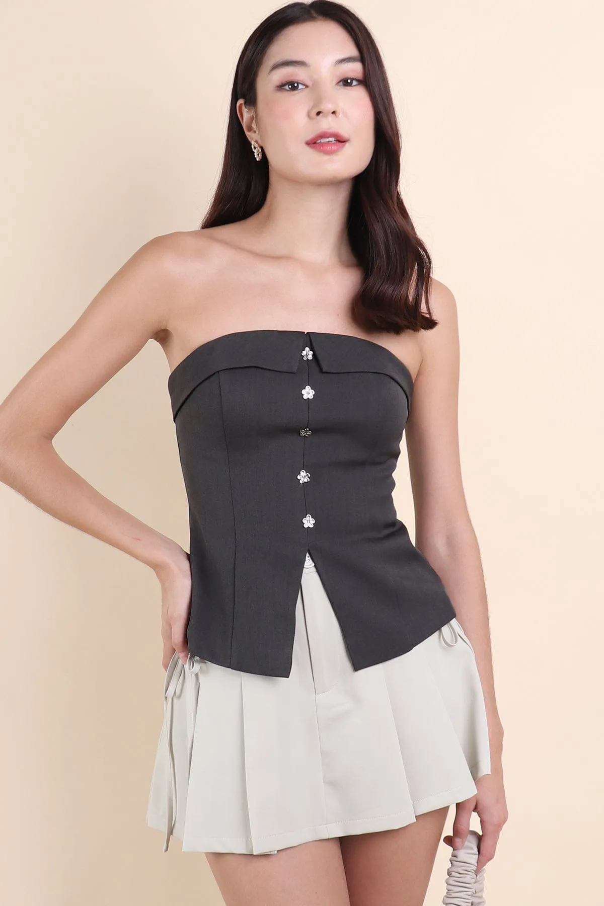 BAILEY FLAP TUBE TOP IN GUN BLACK