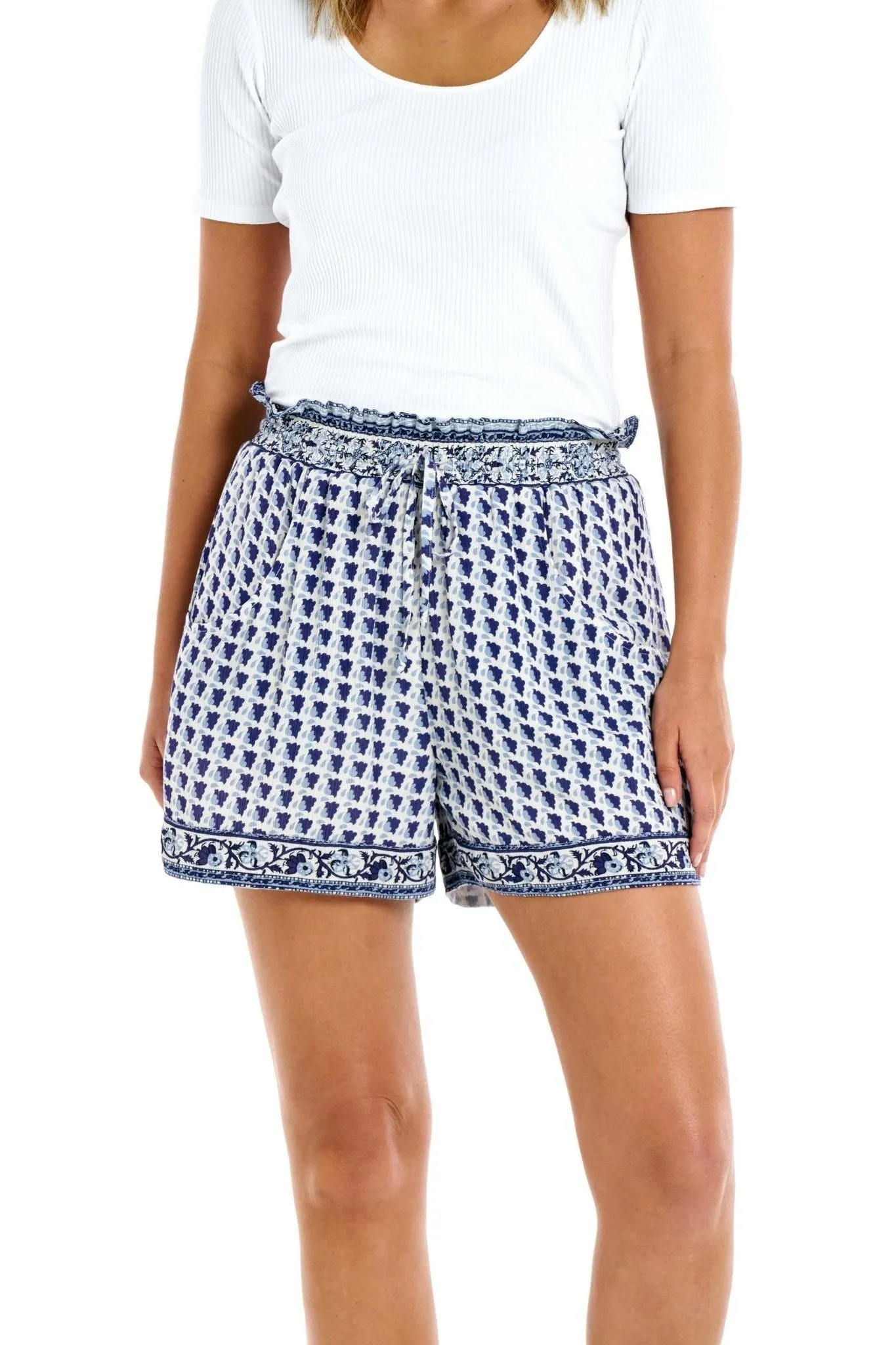 Betty Basics Cody Short in Blue Lotus