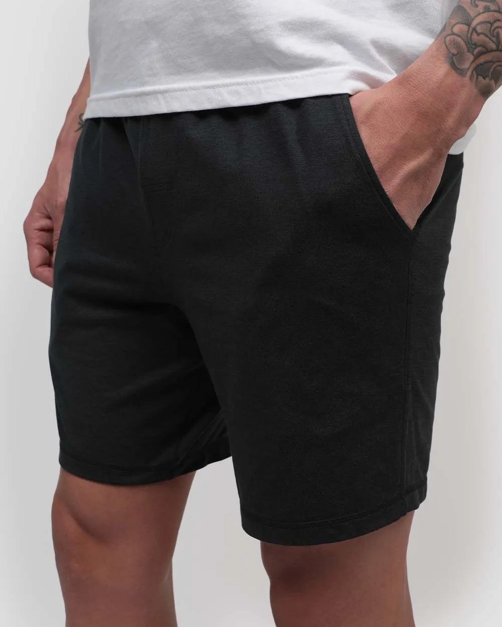 Ease Shorts - Non-Branded