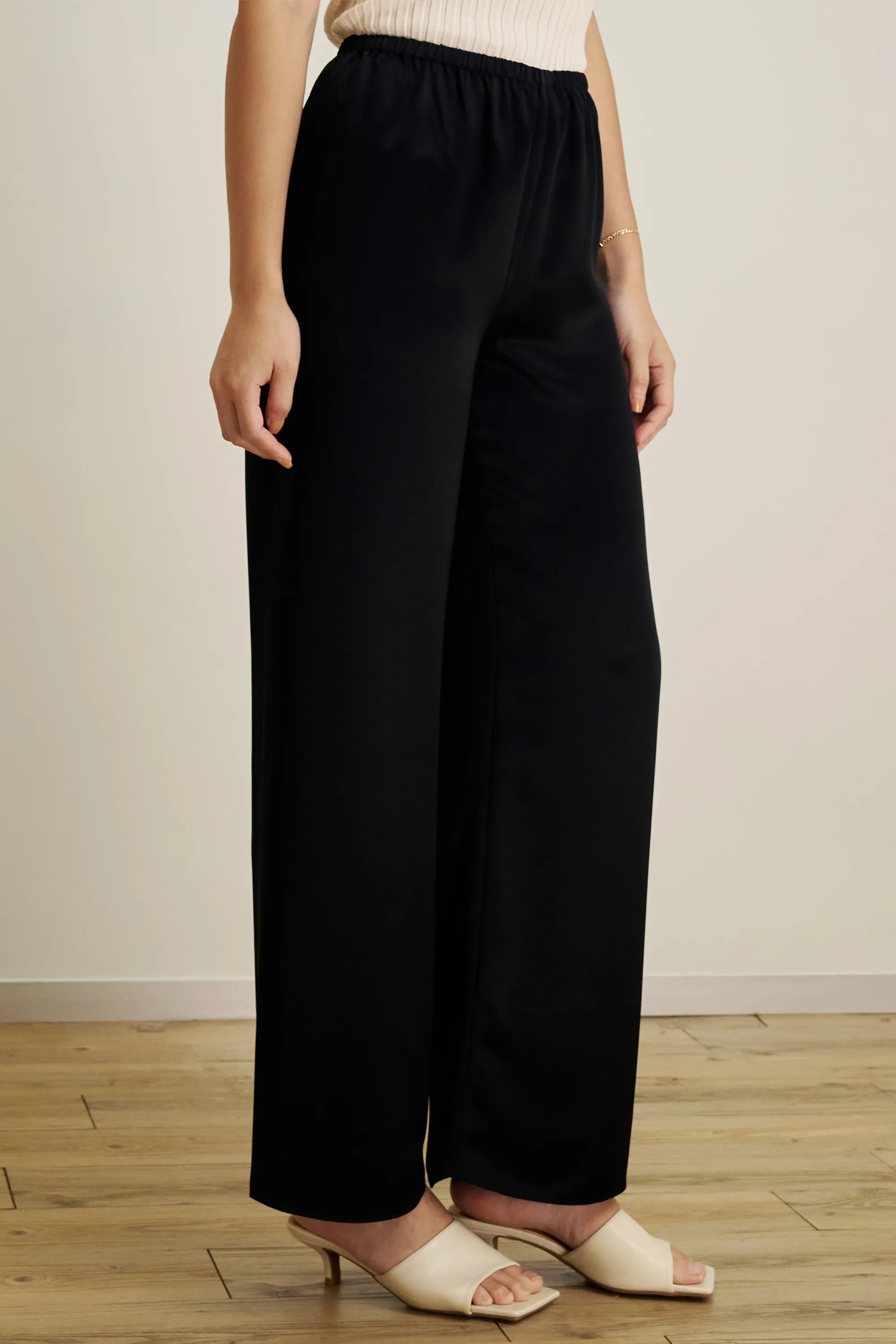 GALA drape wide pants (Black)