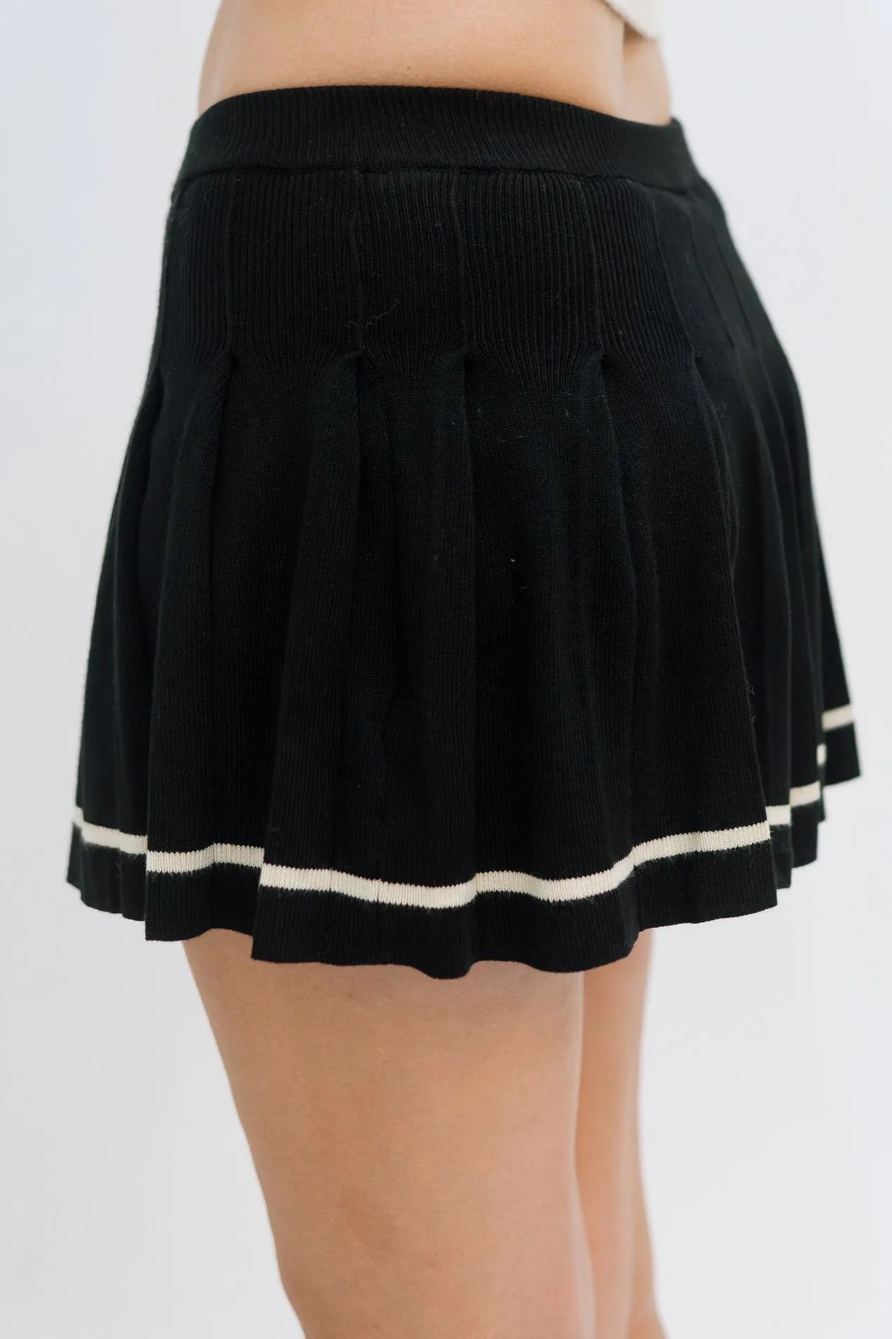 Lia Striped Knit Skort - Black