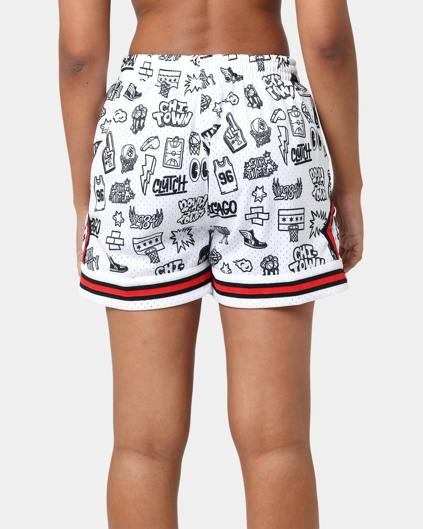 Mitchell & Ness Women's Chicago Bulls Doodle Shorts Black/White