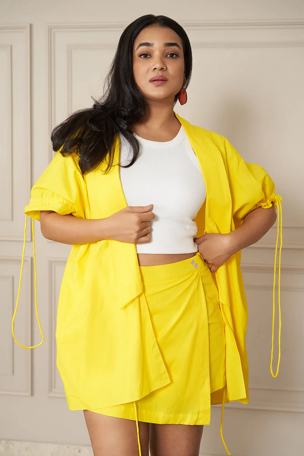 NEON YELLOW INCLUSIVE  POPLIN OVERSIZED SHRUG