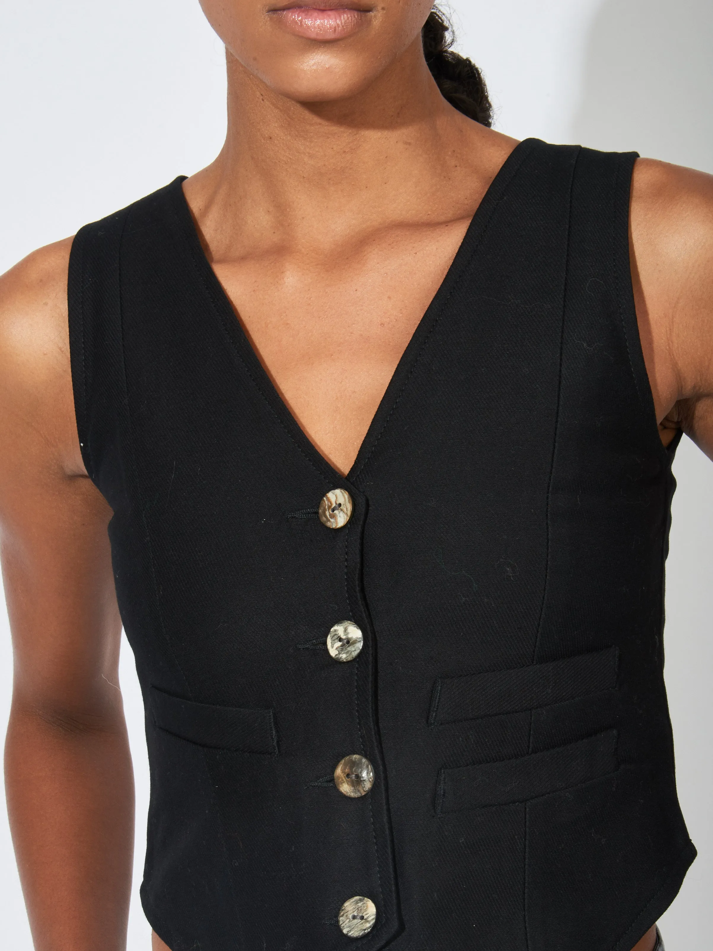 Noir Farra Vest